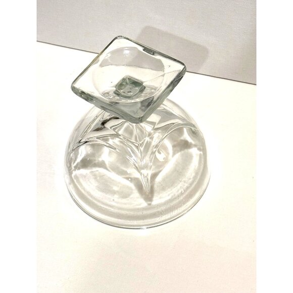 Vintage EAPG Clear Glass‎ Covered Compote Square Base Diamond - Picture 5 of 6